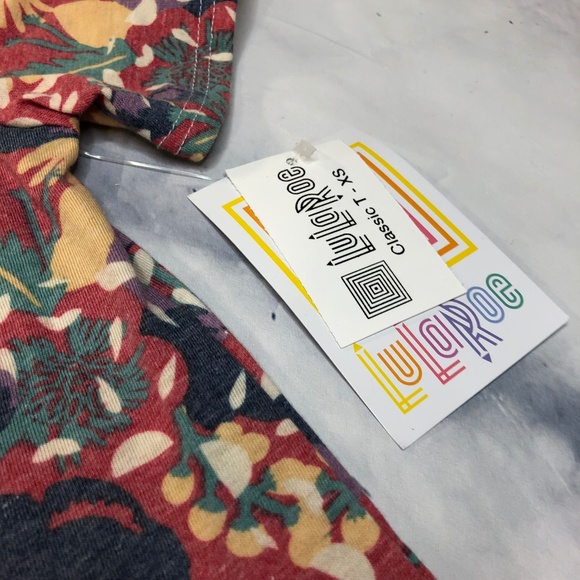 Lularoe Brushed Pastel Floral Classic Tee - Picture 6 of 7